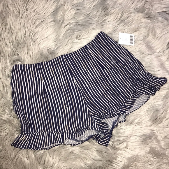 Pinstripe Shorts with Ruffle Detail - Picture 1 of 3